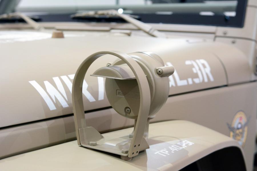  Jeep Wrangler Staff Car Concept 2015 года  (фото 6 из 23)
